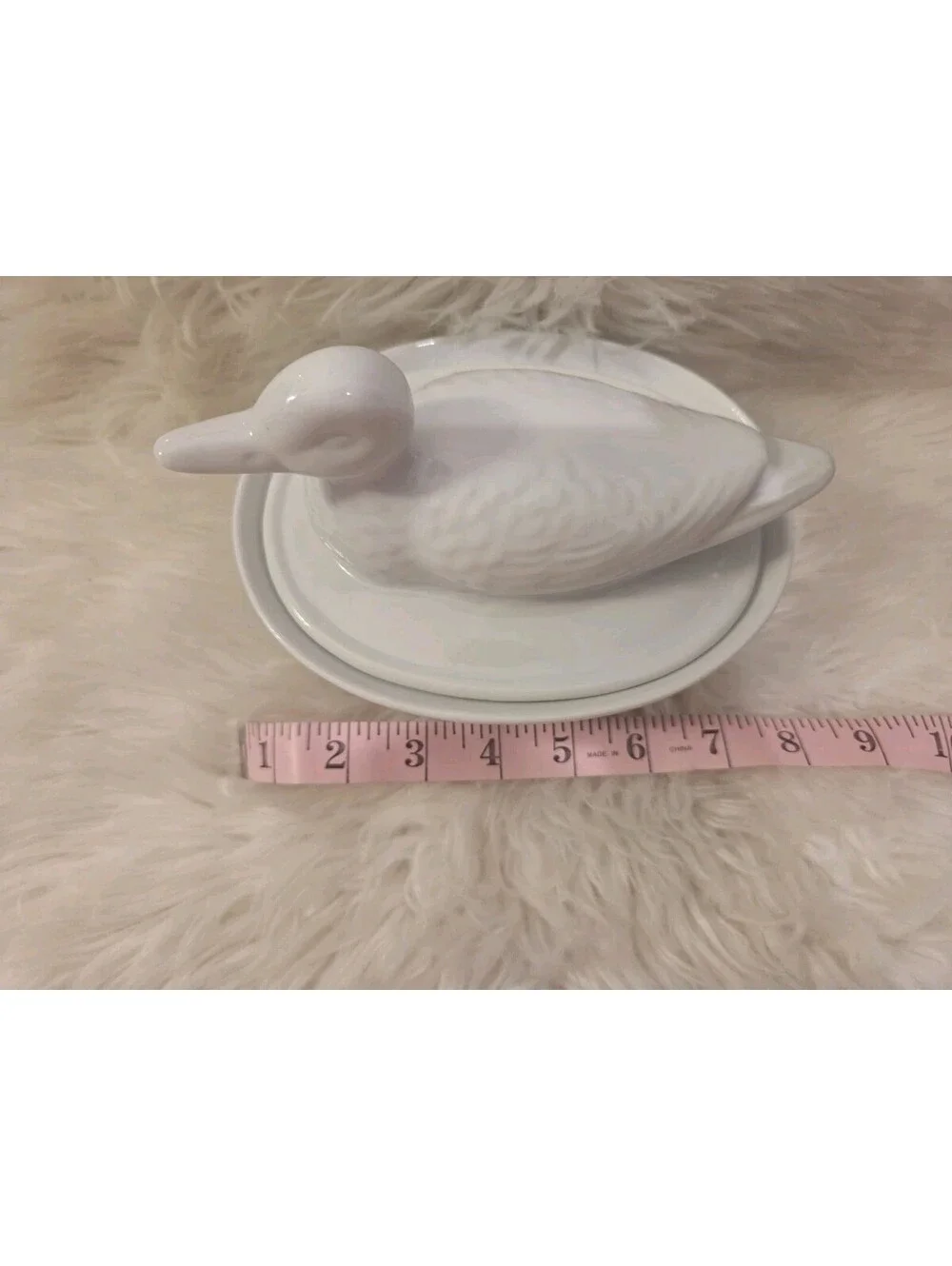 Bistro Blanc White Ceramic Duck Casserole Microwave And Dishwasher Safe